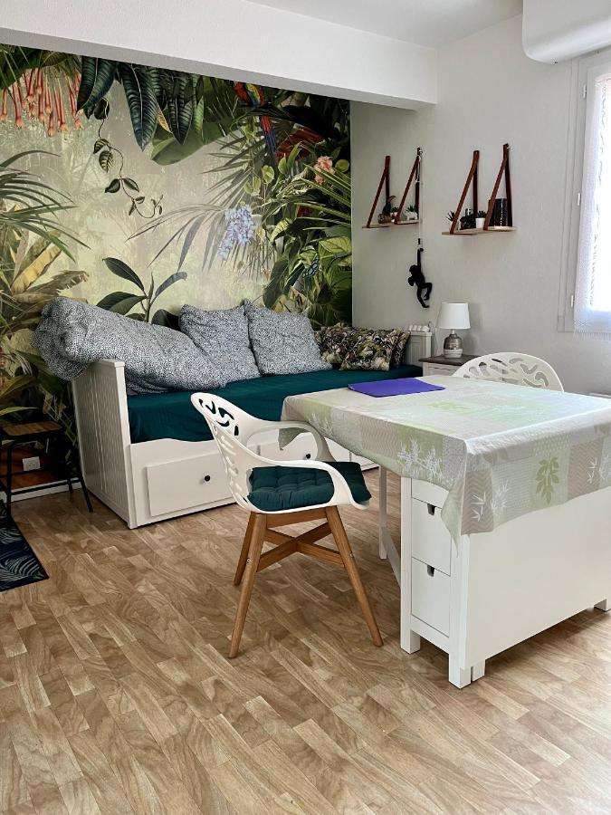 Senane - Joli Studio A 50M De La Plage, Parking Appartement Courseulles-sur-Mer Buitenkant foto