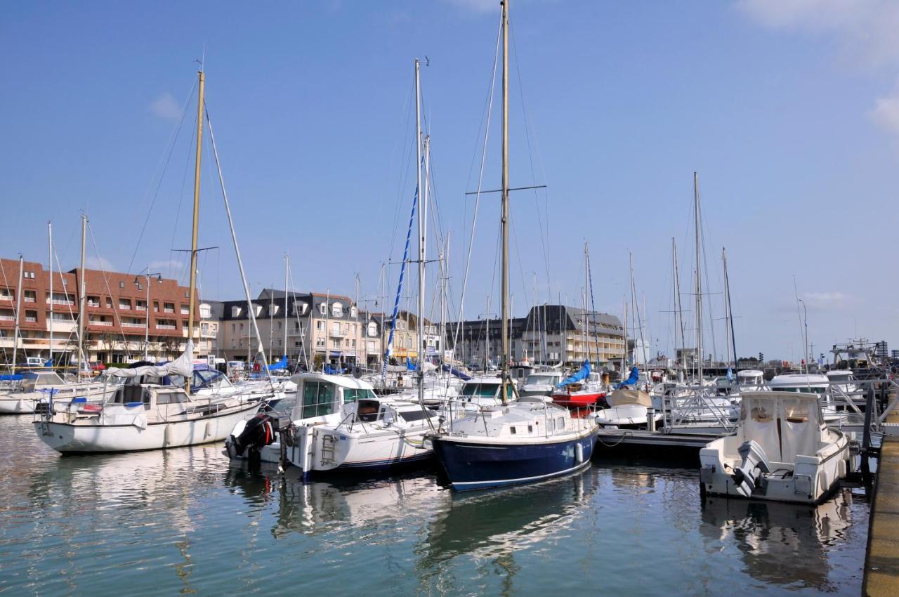 Senane - Joli Studio A 50M De La Plage, Parking Appartement Courseulles-sur-Mer Buitenkant foto