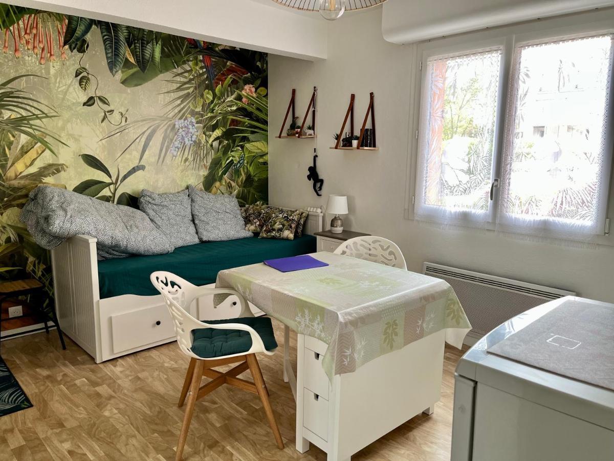 Senane - Joli Studio A 50M De La Plage, Parking Appartement Courseulles-sur-Mer Buitenkant foto