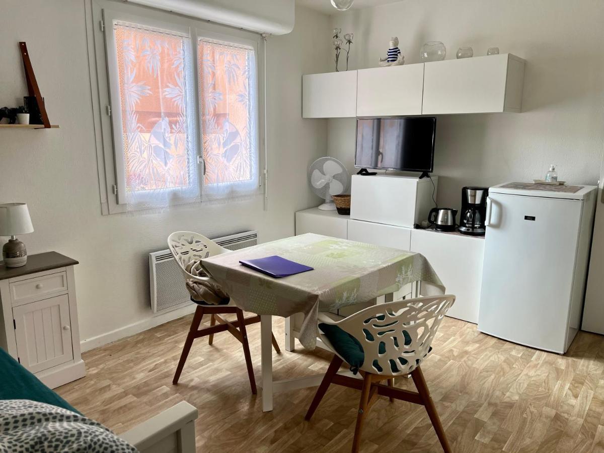 Senane - Joli Studio A 50M De La Plage, Parking Appartement Courseulles-sur-Mer Buitenkant foto